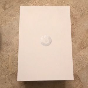 Brand new beats by Dre wireless headphones